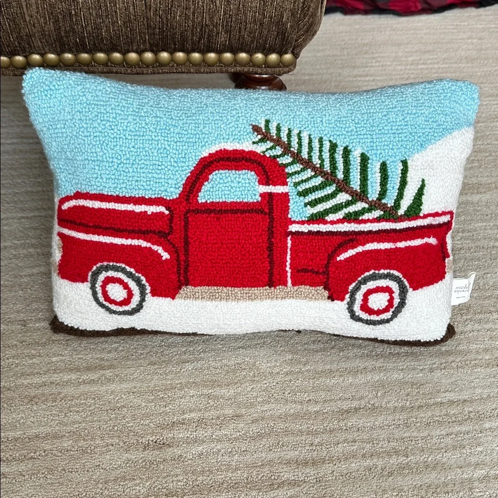 NWOT CHRISTMAS TRUCK TREE PILLOW ST NICHOLAS SQUARE SIMILAR TO GLUCKSTEIN HOME